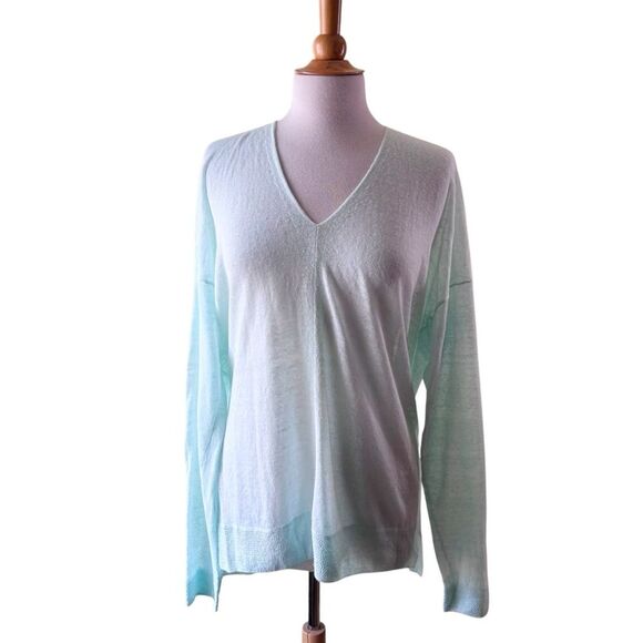 VINCE Pastel Aqua Blue Linen V-Neck Light weight Coastal Sweater - Large - Picture 4 of 11